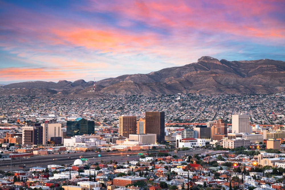 Skyline view of El Paso Texas during a sunset