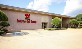 SecurCare Self Storage Shreveport facility exterior